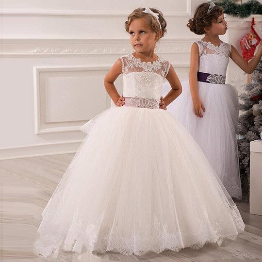 ПРОДАЖА СВАДЕБНЫХ ПЛАТЬЕВ ОТ  12000 ДО  48000 РУБЛЕЙ.&nbsp;СВАДЕБНЫЙ САЛОН "ГЕЛИНА" : 