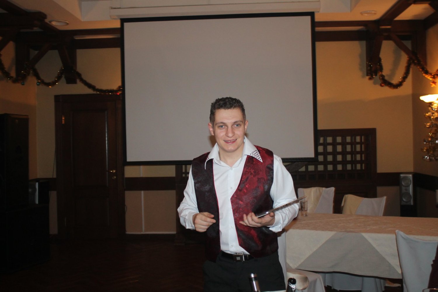 Нов Год 2016&nbsp;Ведущий (тамада) диджей : 