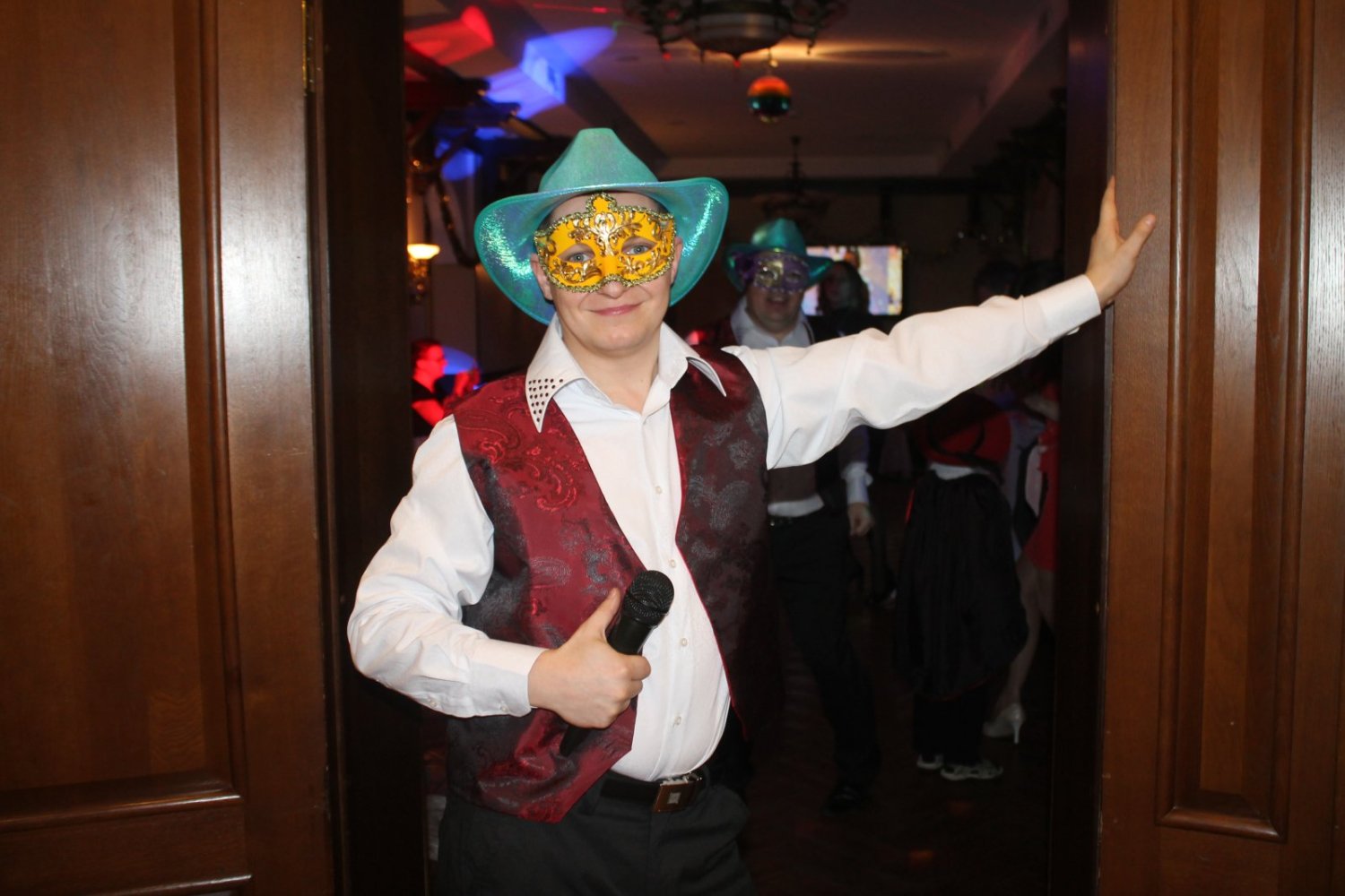 Нов Год 2016&nbsp;Ведущий (тамада) диджей : 