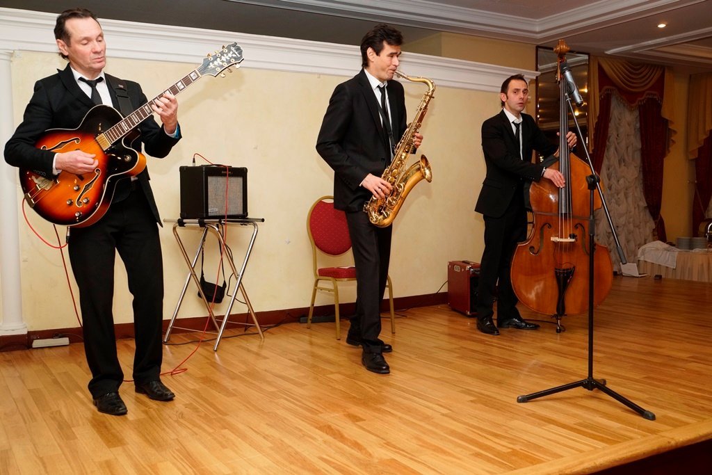 Джазовые музыканты на свадьбу, регистрацию.&nbsp;Джаз Кавер Группа PLAYTIME джазовый бэнд : 