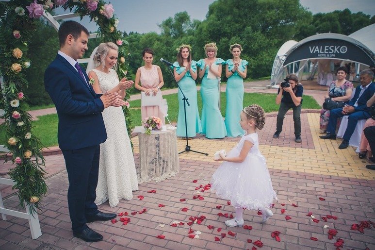 2 июля. Юля и Саша. Свадьба на природе.&nbsp;Свадебный распорядитель  Мария Захарова (Арт -Невеста) : 