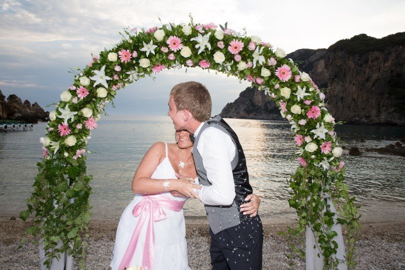 Свадебная церемония Оксаны и Павла&nbsp;Corfu Wedding. Свадьба, венчание, крестины в Храме Святого Спиридона на острове Корфу : 