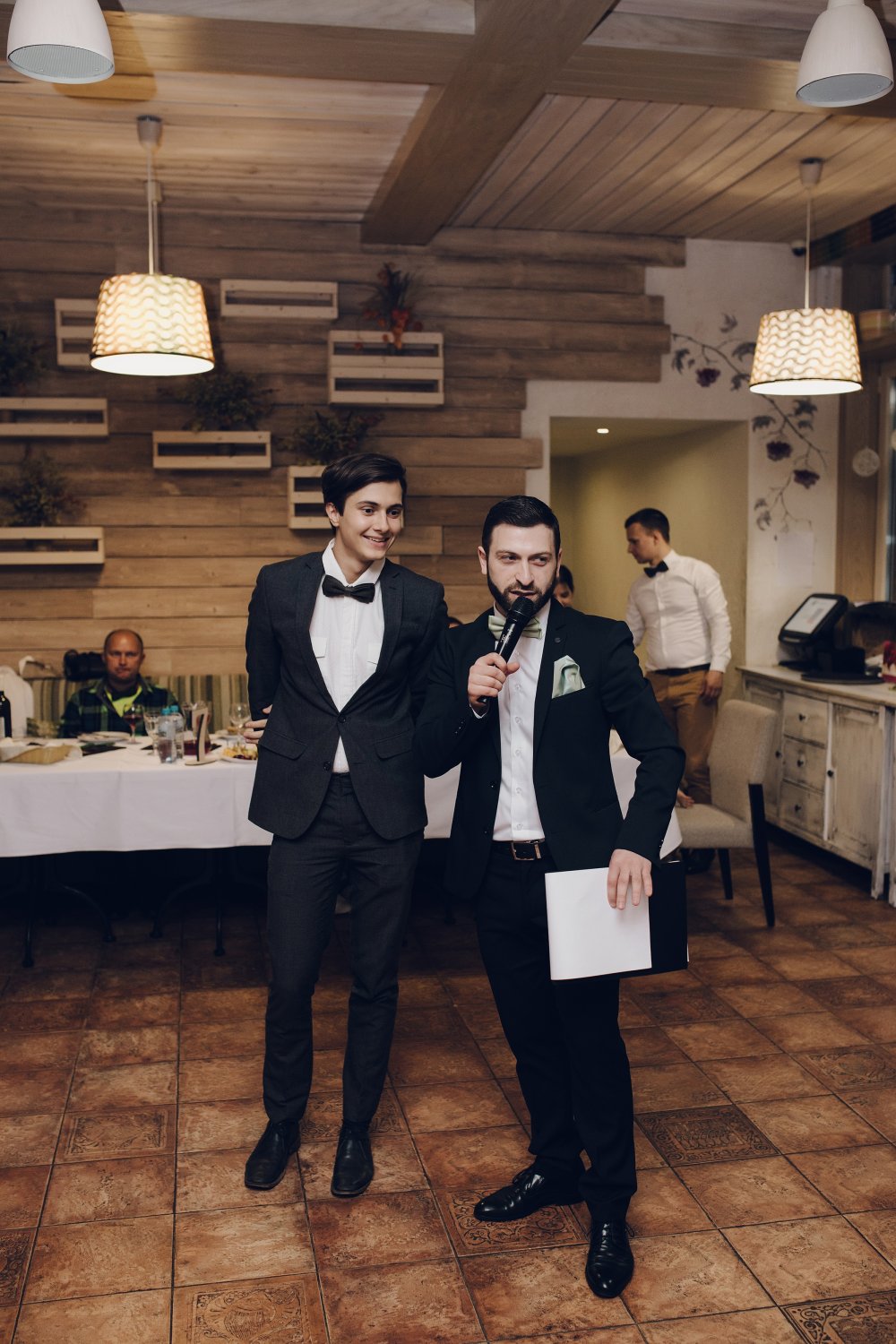 На моих праздниках!&nbsp;Ведущий Давид Габриелян : 