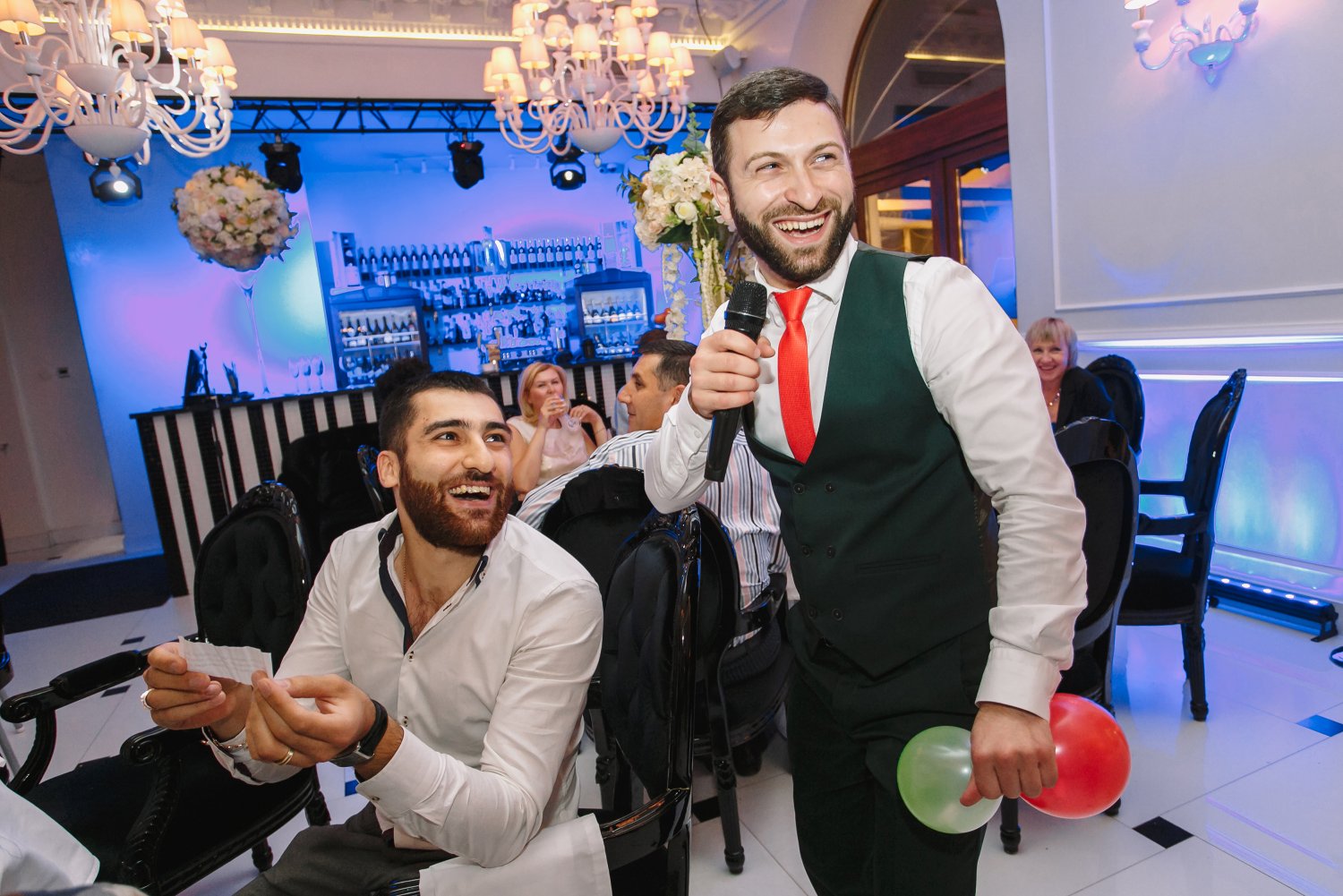 На моих праздниках!&nbsp;Ведущий Давид Габриелян : 