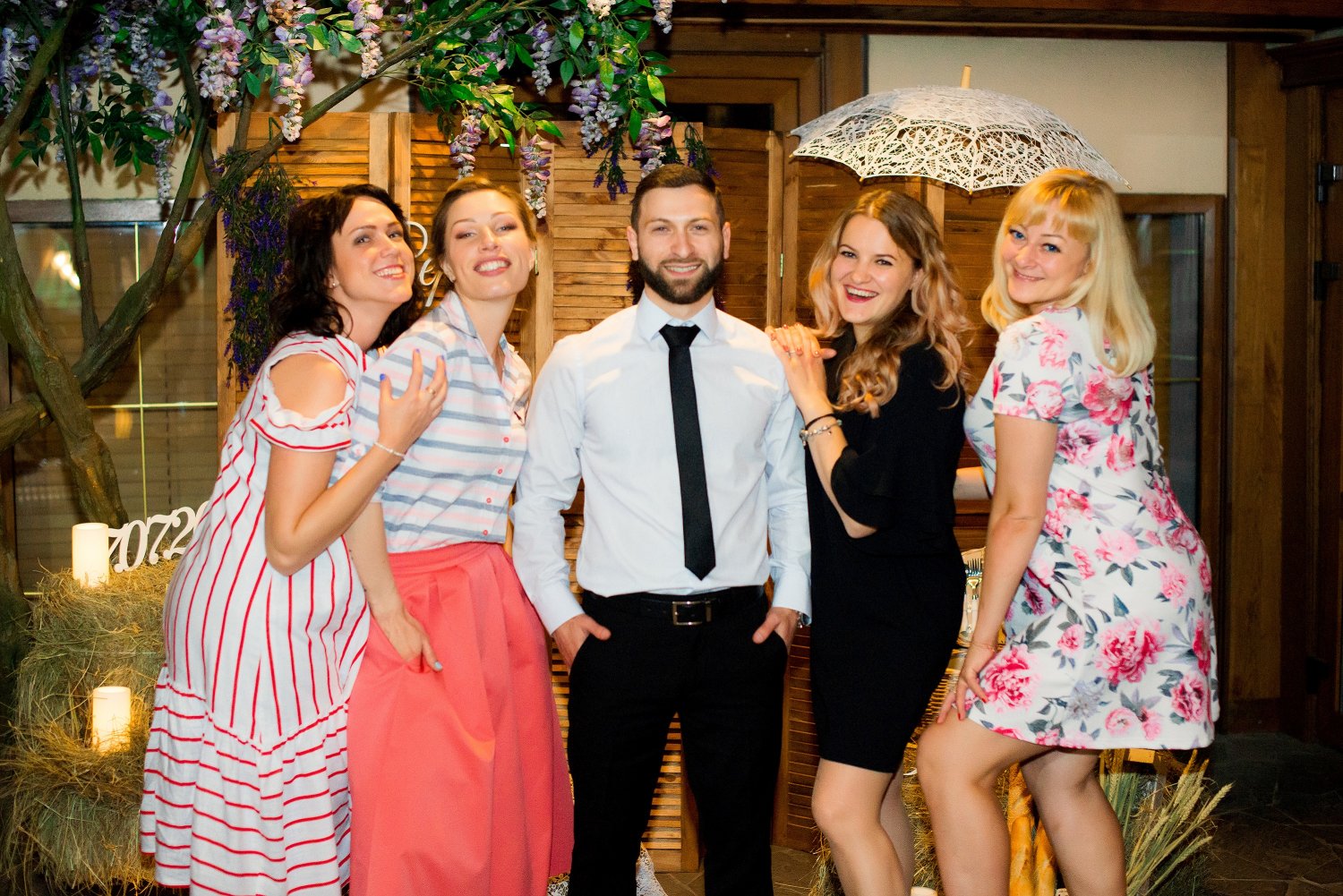 На моих праздниках!&nbsp;Ведущий Давид Габриелян : 