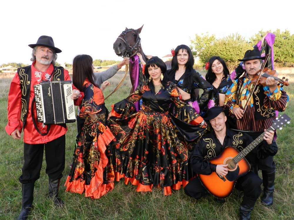 Организация праздников-Лучшие шоу программы Юга России. КРЦ  «Альберт шоу»&nbsp;Организация праздников.Цыгане,шоу балет,Сердючка,пародии звезд,детские праздники. : 