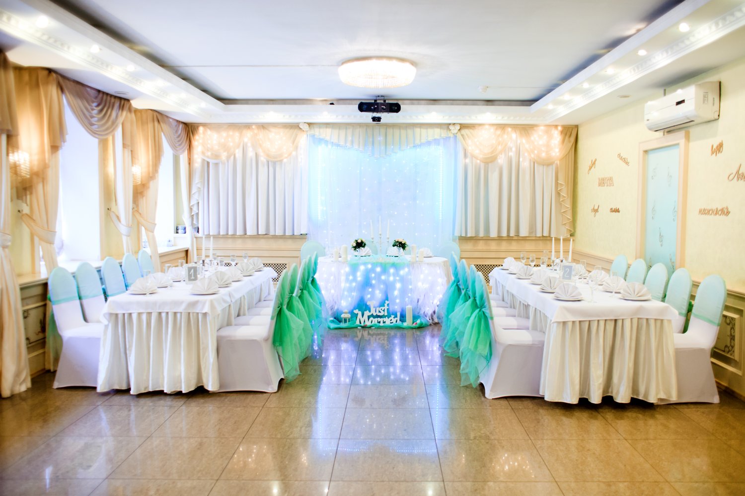 Варианты оформления банкетного зала Корсаков&nbsp;Банкетный зал Корсаков : 