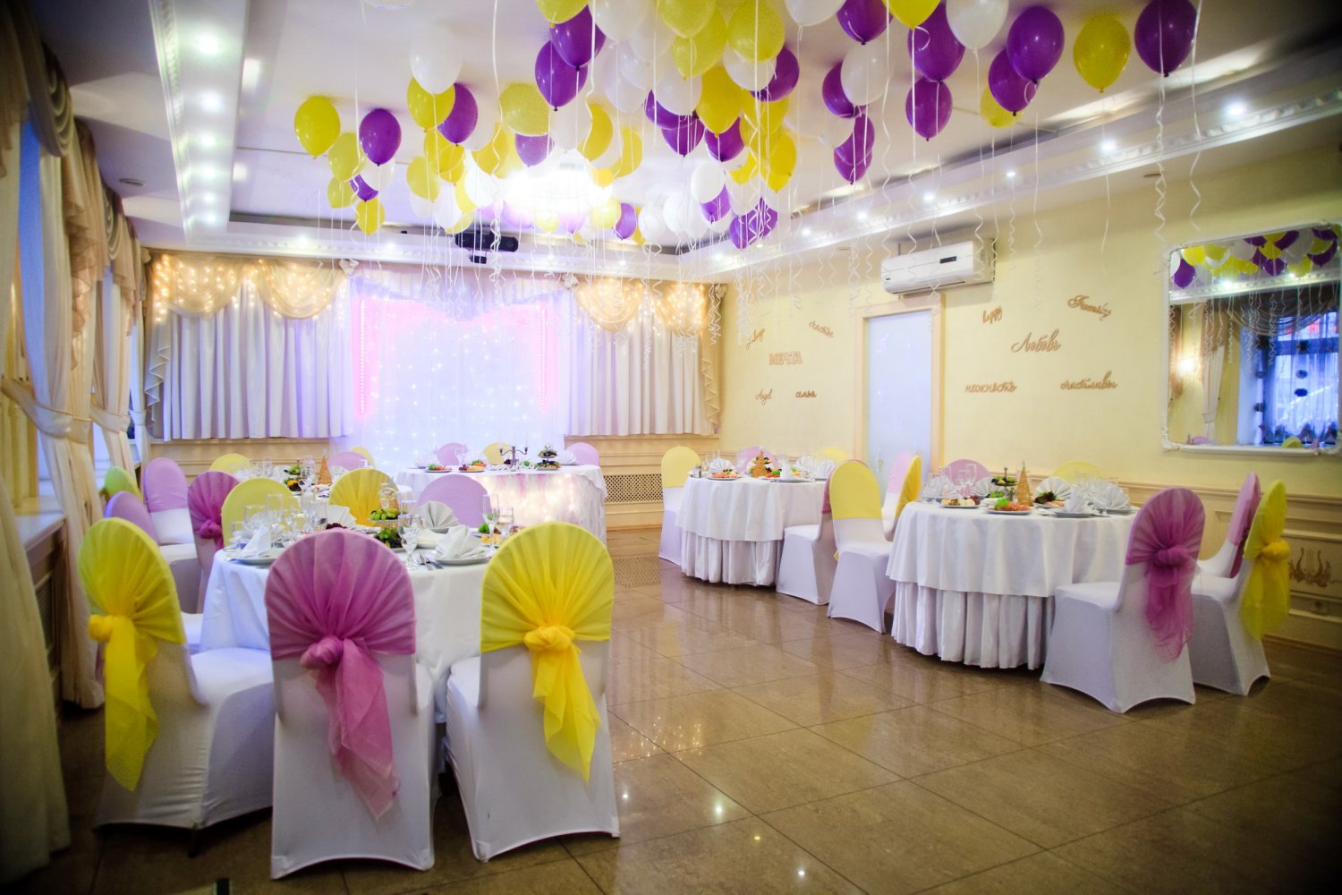 Варианты оформления банкетного зала Корсаков&nbsp;Банкетный зал Корсаков : 