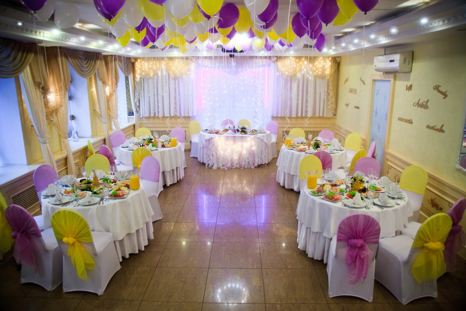 Варианты оформления банкетного зала Корсаков&nbsp;Банкетный зал Корсаков : 