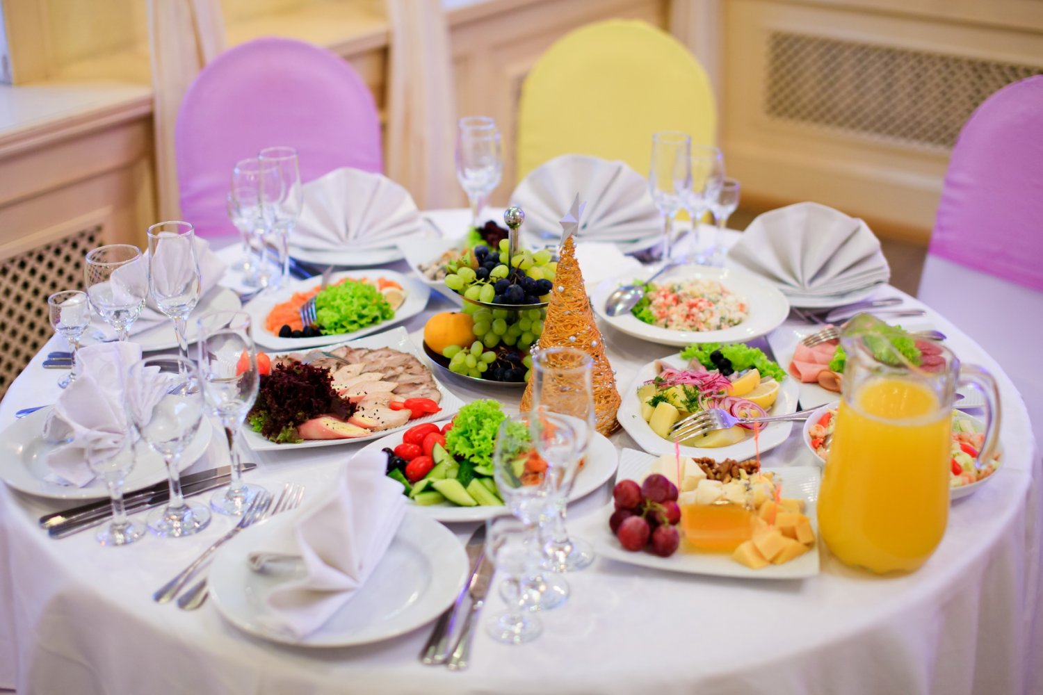 Варианты оформления банкетного зала Корсаков&nbsp;Банкетный зал Корсаков : 