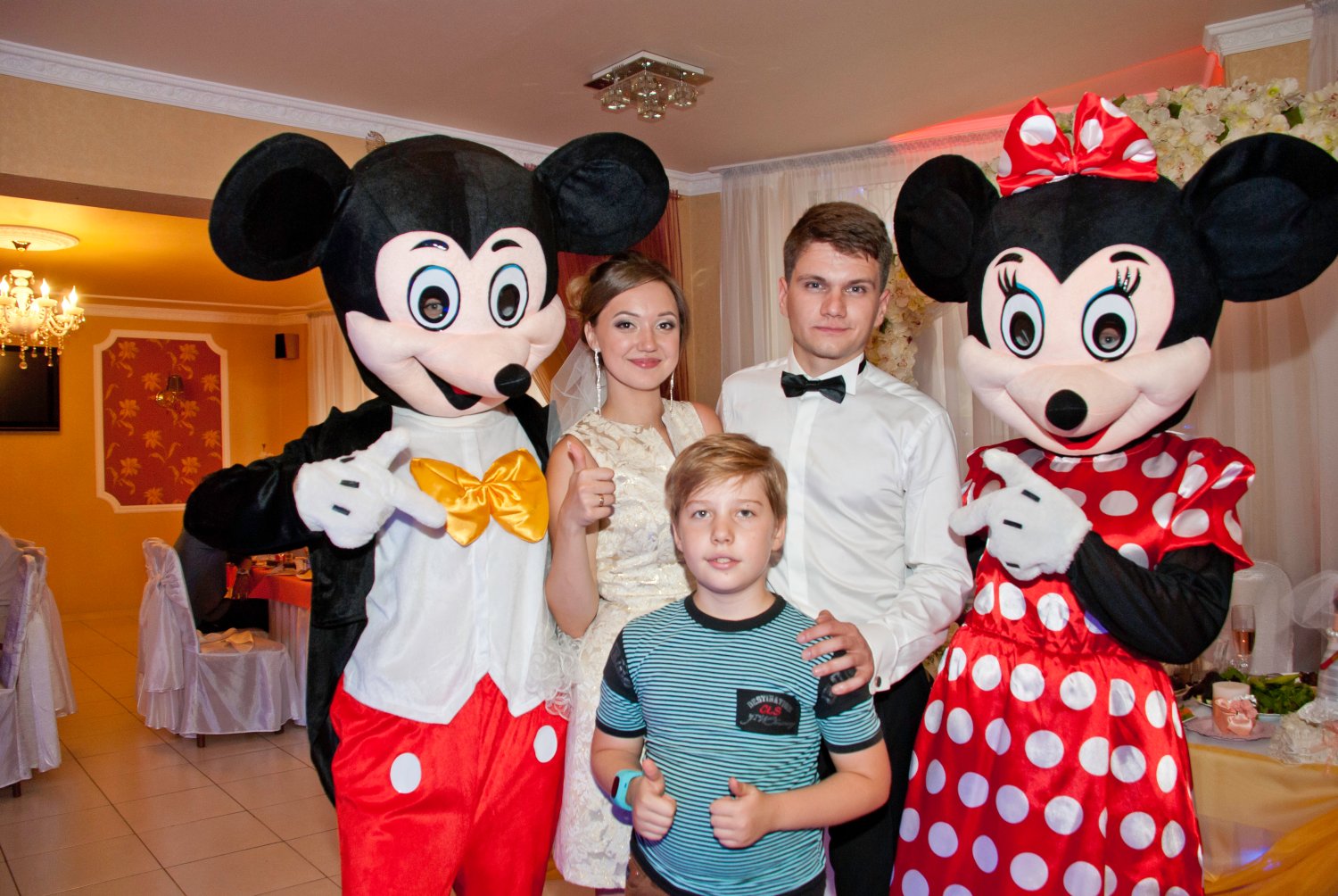 свадебное торжество&nbsp;ведущая праздников : 