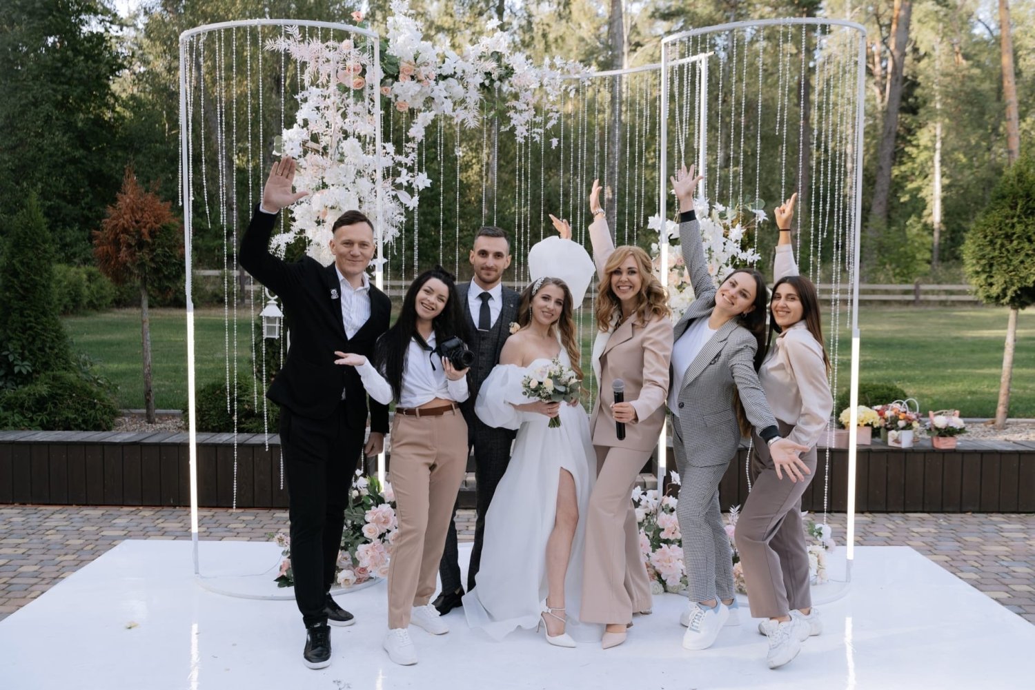 Ведущая&nbsp;Ведущая мероприятий Евгения Полякова : 