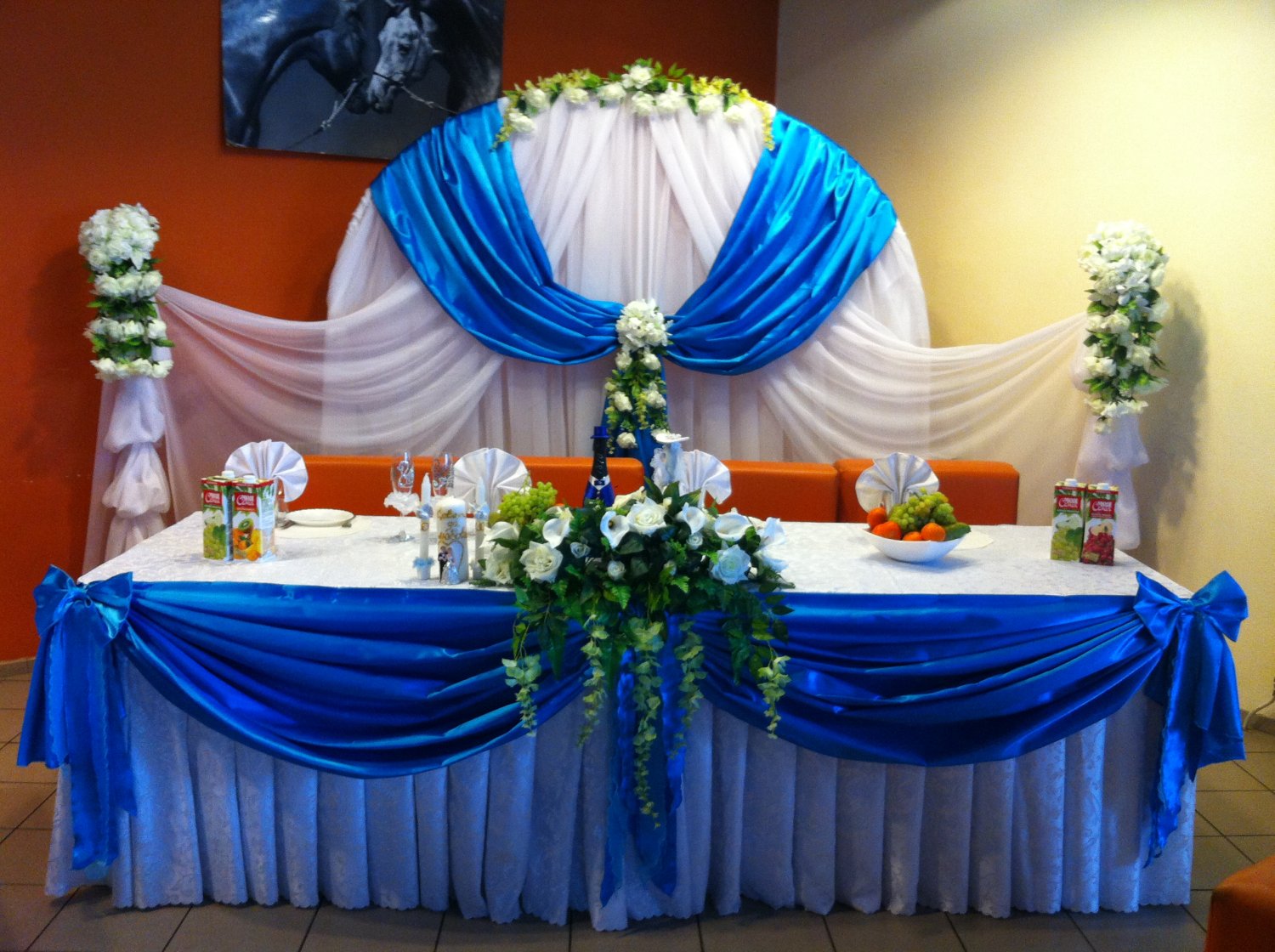 Оформление свадебного зала&nbsp;Организация праздников "Любой Каприз" : 