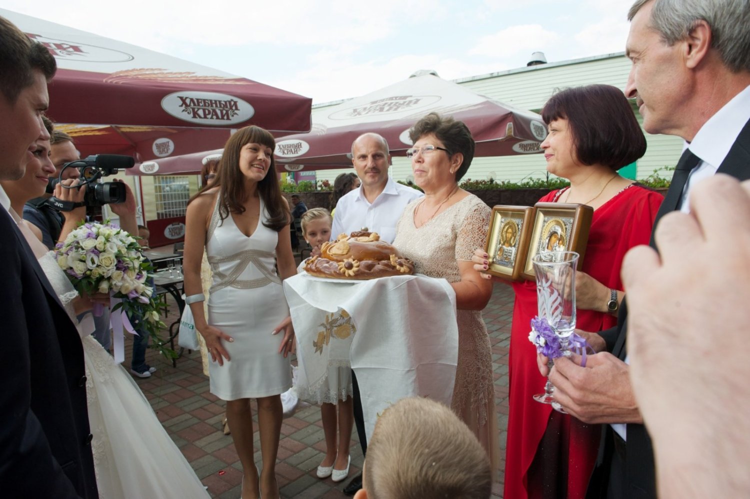 Свадьба Виктории и Серегя. 16.08.2014&nbsp;Поющая ведущая - Ирина Ксантос, певец-dj : 