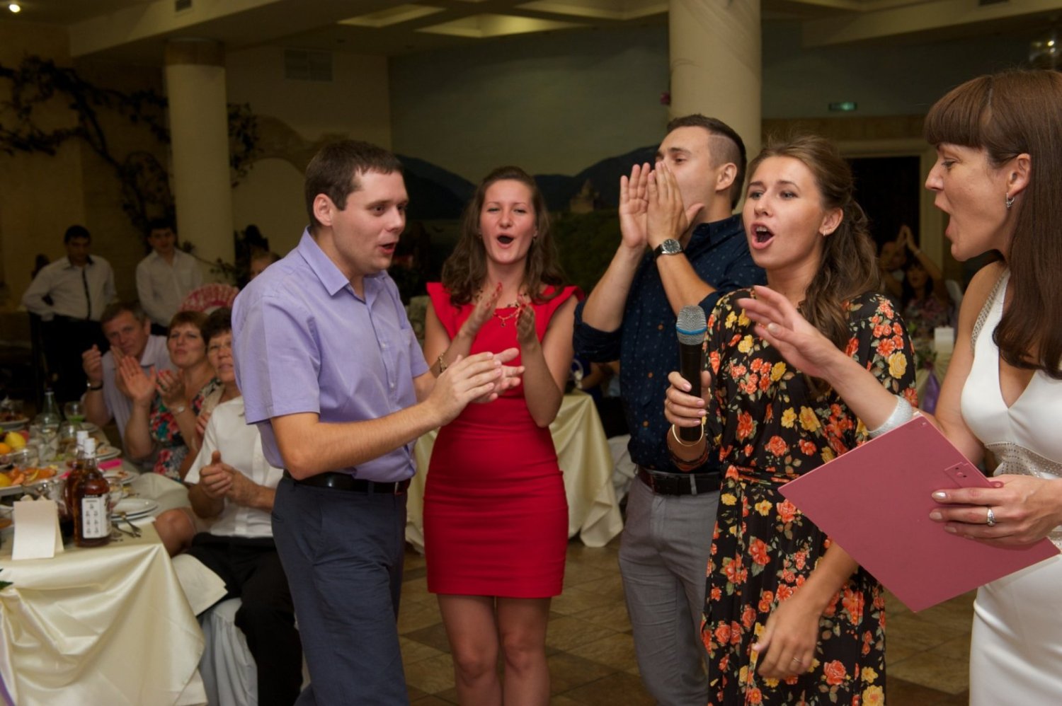 Свадьба Виктории и Серегя. 16.08.2014&nbsp;Поющая ведущая - Ирина Ксантос, певец-dj : 