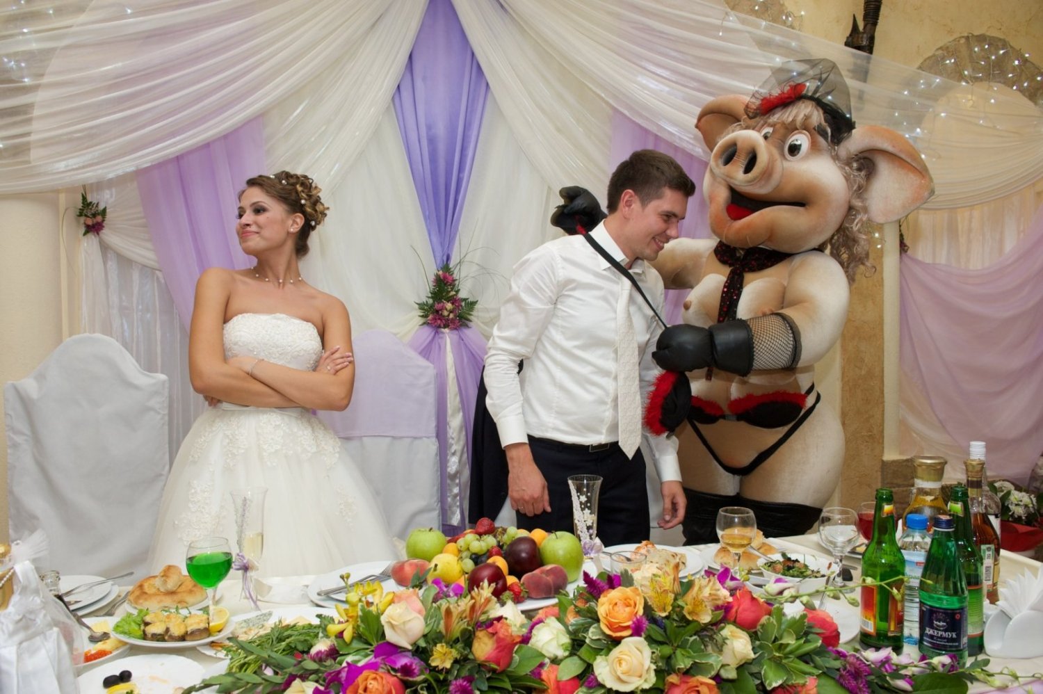 Свадьба Виктории и Серегя. 16.08.2014&nbsp;Поющая ведущая - Ирина Ксантос, певец-dj : 