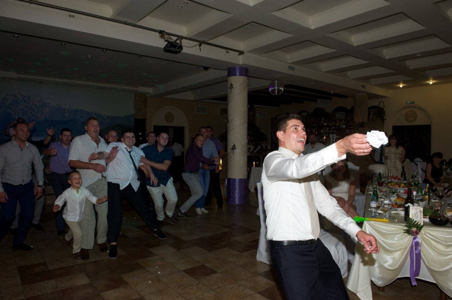 Свадьба Виктории и Серегя. 16.08.2014&nbsp;Поющая ведущая - Ирина Ксантос, певец-dj : 