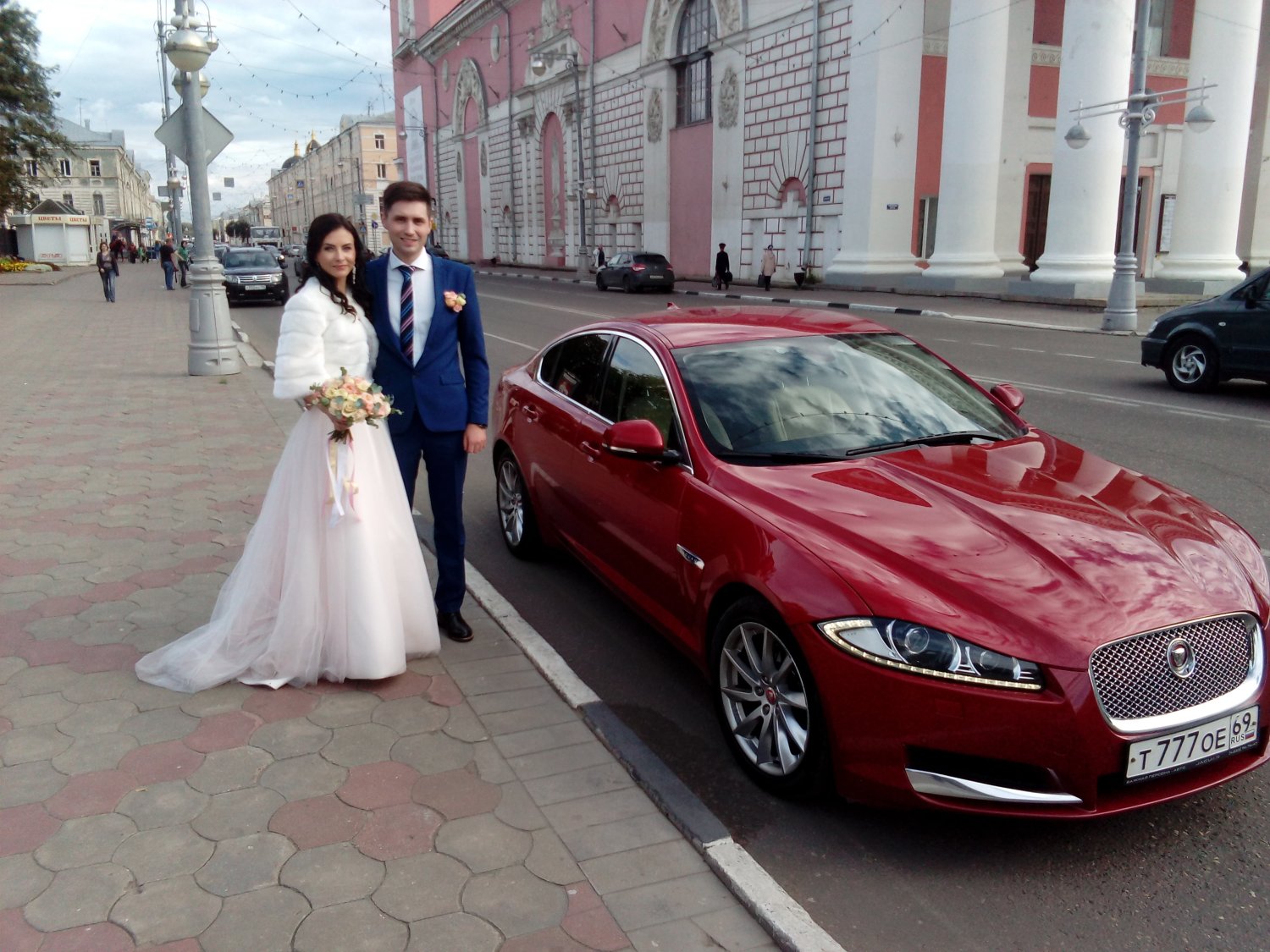 Легковые авто&nbsp;Кортеж69 : 