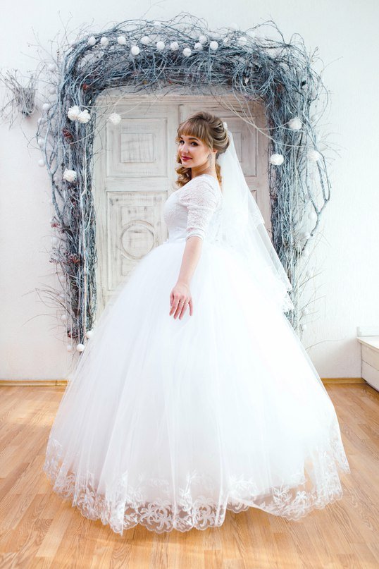 Свадебные платья в наличии&nbsp;Свадебный салон АНИРИ-Эконом : 