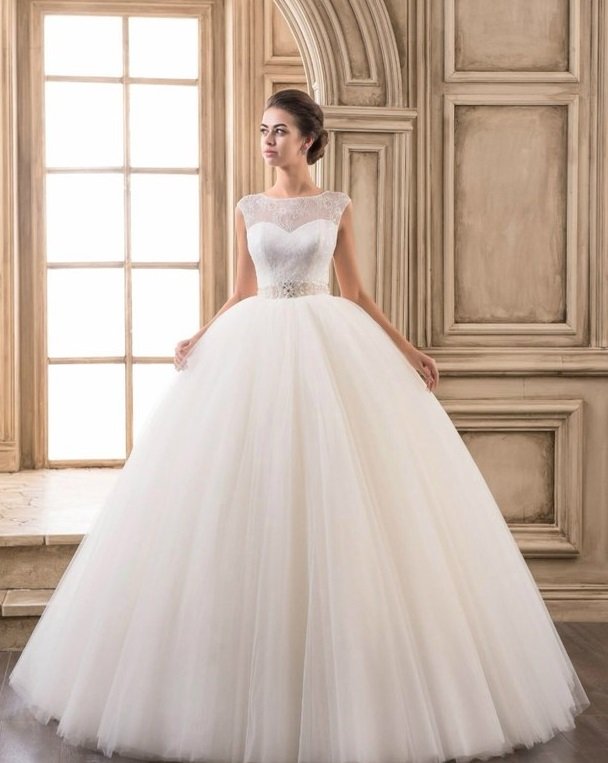 Свадебные платья в наличии&nbsp;Свадебный салон АНИРИ-Эконом : 