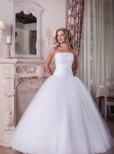 Свадебные платья в наличии&nbsp;Свадебный салон АНИРИ-Эконом : 