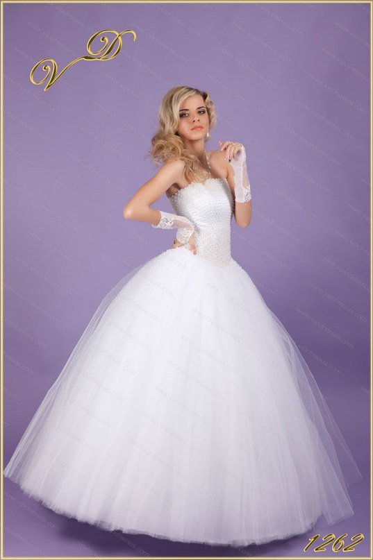 Свадебные платья в наличии&nbsp;Свадебный салон АНИРИ-Эконом : 