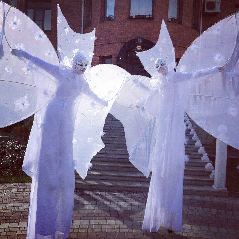 Ходулисты&nbsp;Арт группа Вуаля : 