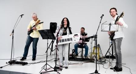 кавер-группа Цветной Бульвар&nbsp;кавер-группа Цветной Бульвар : 