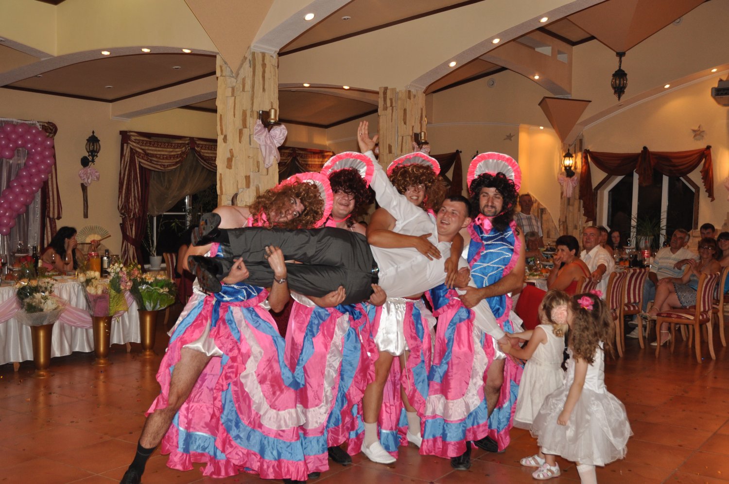 Сборник&nbsp;Ведущий Александр на Ваш праздник : 