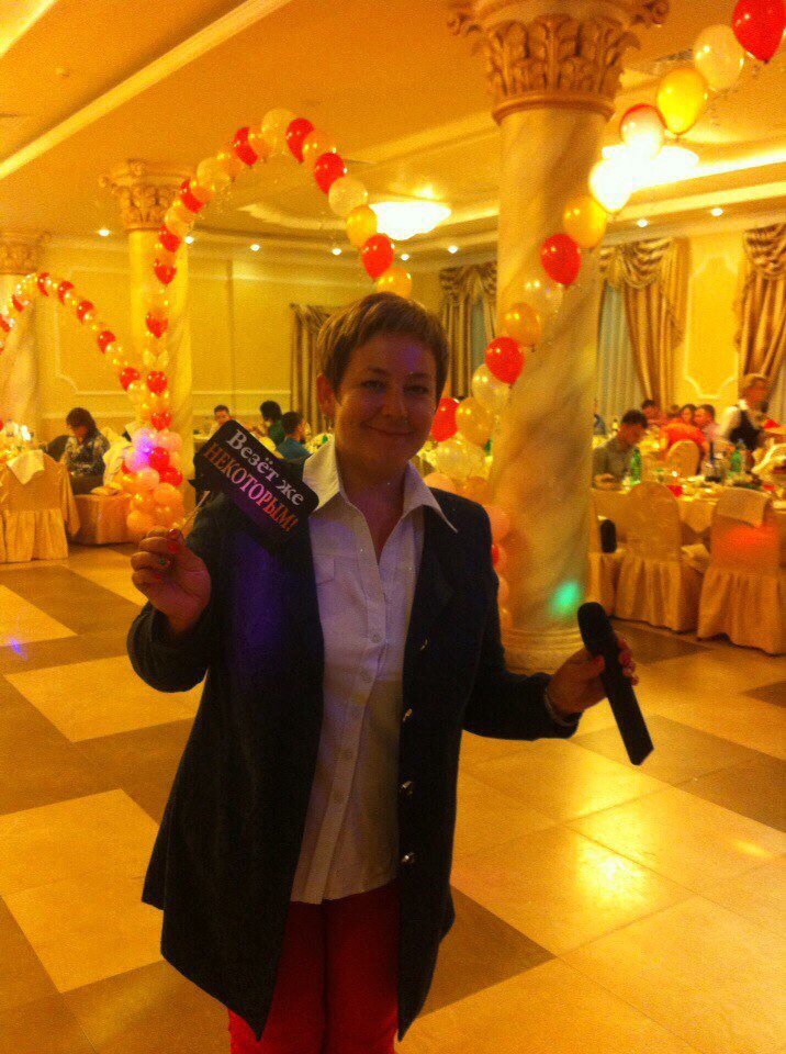 Ведущая Юлия Кирьянова&nbsp;Event-агентство "Лебединая Верность" : 