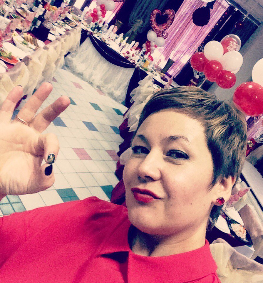 Ведущая Юлия Кирьянова&nbsp;Event-агентство "Лебединая Верность" : 