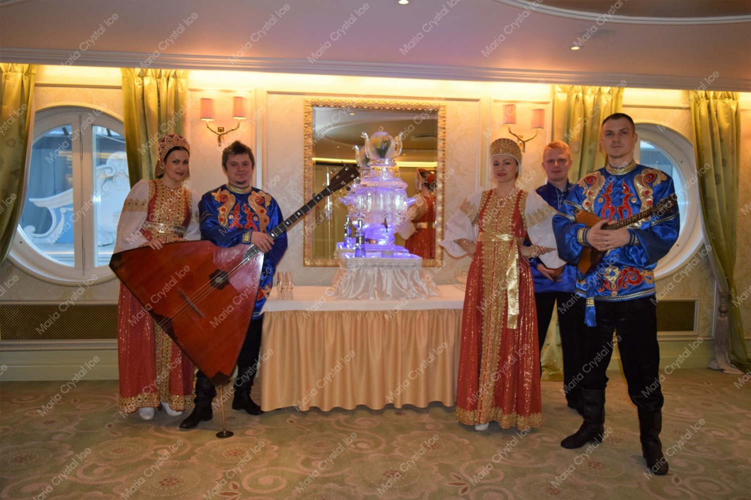 Ледяной самовар на велком зону&nbsp;Студия ледяного декора "Maria Crystal Ice" : 