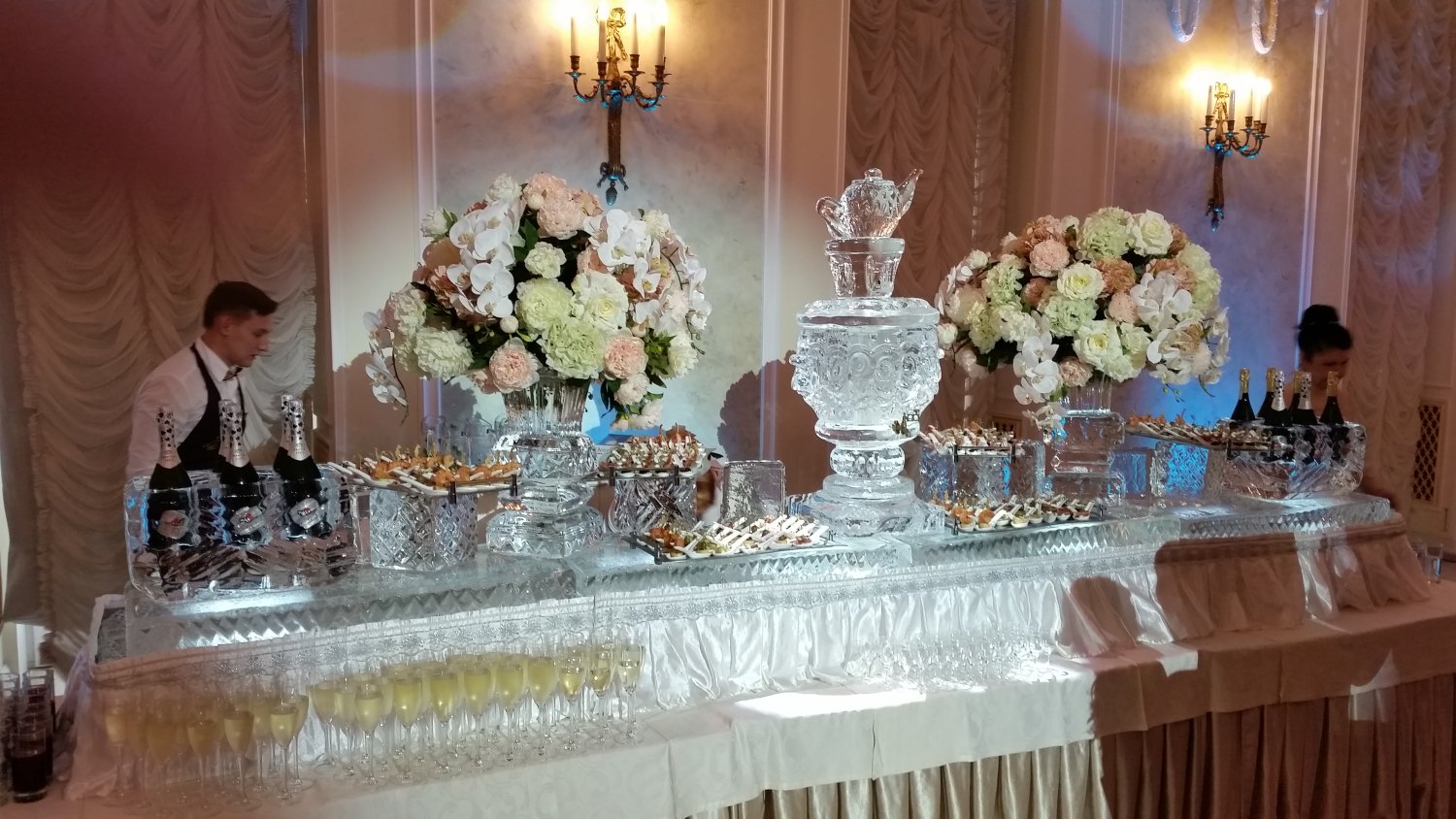 Ледяной самовар на велком зону&nbsp;Студия ледяного декора "Maria Crystal Ice" : 