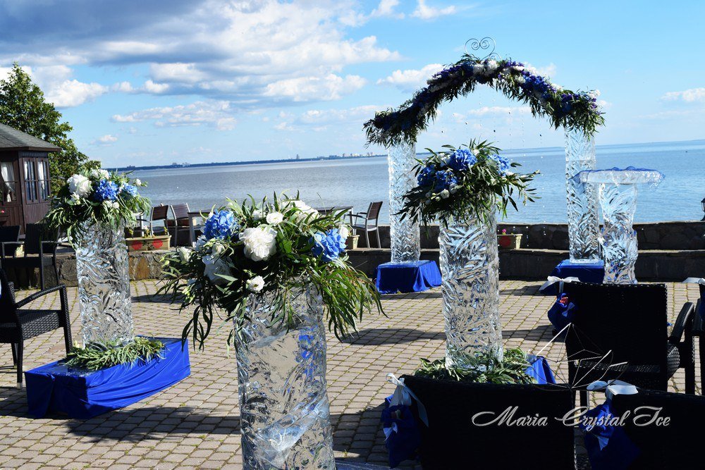 Декор выездной регистрации ледяными скульптурами&nbsp;Студия ледяного декора "Maria Crystal Ice" : 