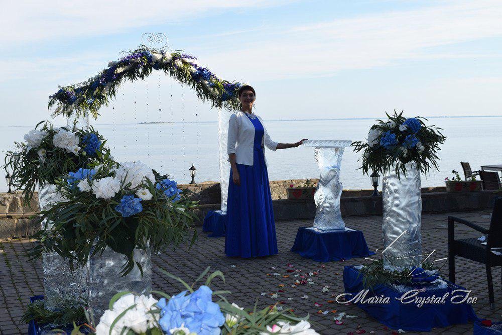 Декор выездной регистрации ледяными скульптурами&nbsp;Студия ледяного декора "Maria Crystal Ice" : 