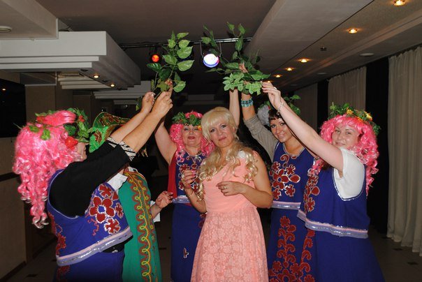 ***&nbsp;Ведущая свадеб, юбилеев, поющая Тамада Ирина Василёк* : 