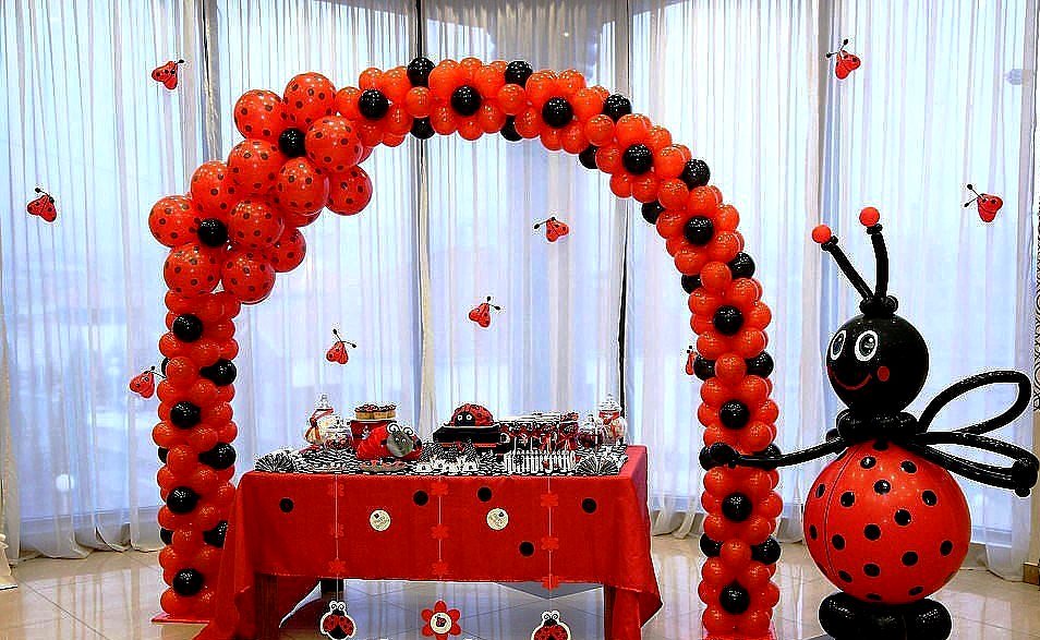 Детское оформление шарами&nbsp;Арлекин Шоу : 