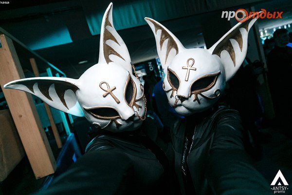 Фрик-шоу Селебрити&nbsp;Световое шоу Celebrity : 