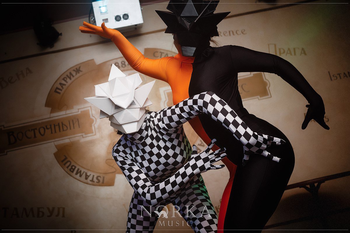 Фрик-шоу Селебрити&nbsp;Световое шоу Celebrity : 