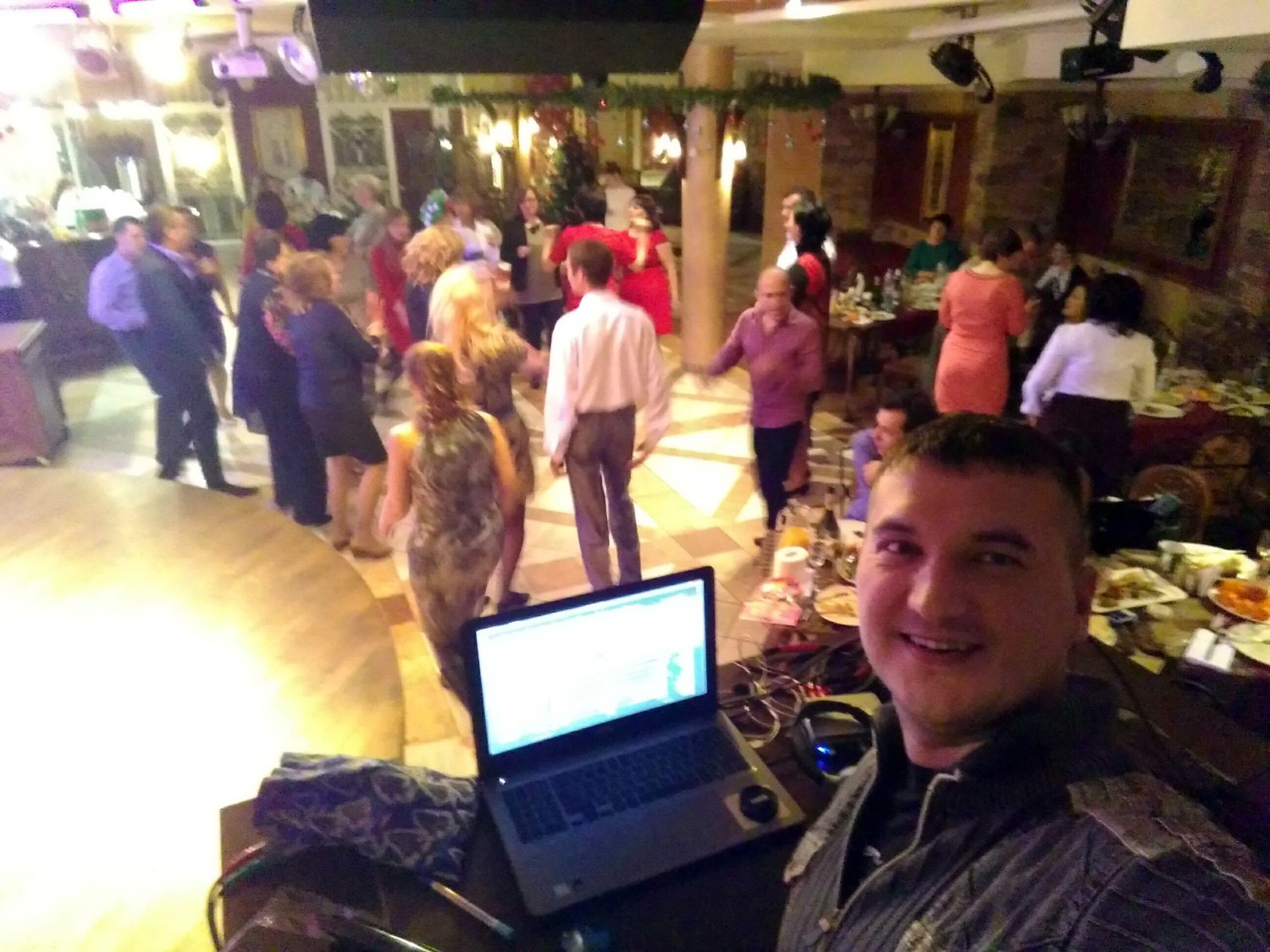 Праздники 2&nbsp;Dj Артур Маслов : 