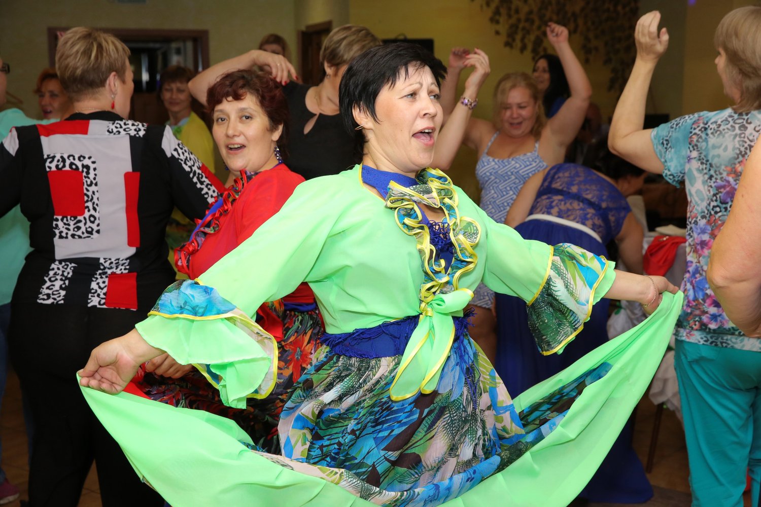 СВАДЬБА&nbsp;ВЕДУЩАЯ : 