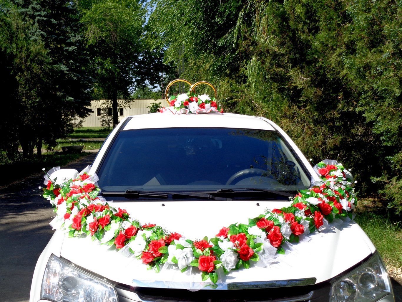 Украшение свадебного кортежа&nbsp;Гигансткие цветы : 