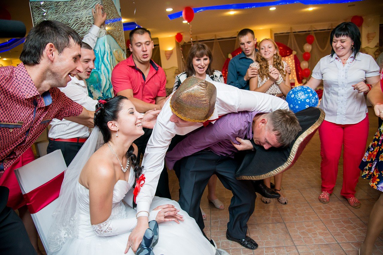 Ведущая Елена Карелина&nbsp;Тамада Елена в Ступине - Dj - Вокал : 