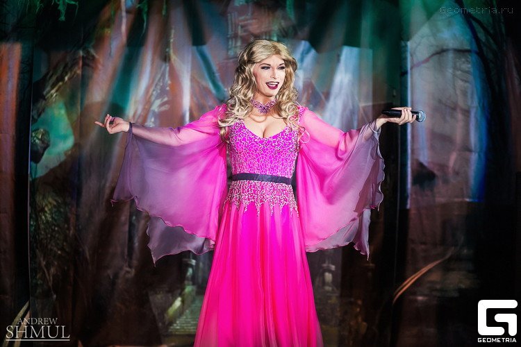 Шоу перевоплощений и пародии Vallery Woods&nbsp;Шоу Vallery Woods : 