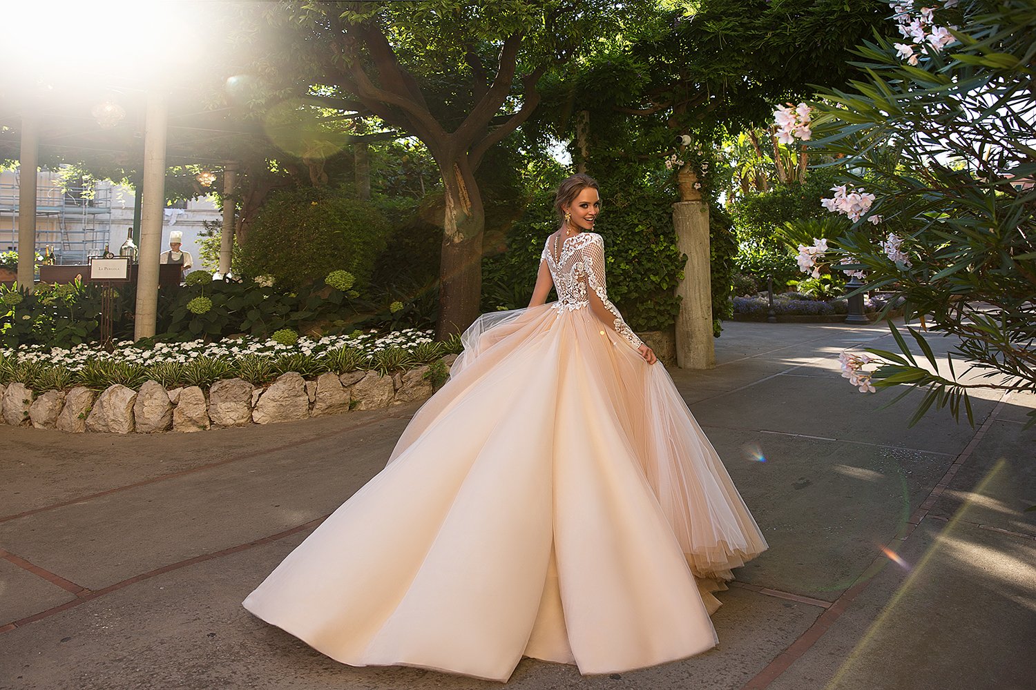 Свадебные платья&nbsp;Свадебный салон Moon : 