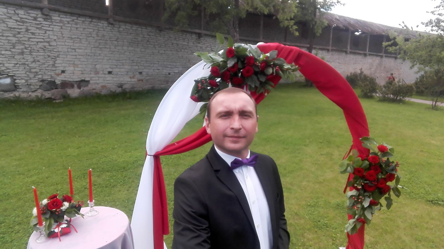 Весь в работе&nbsp;Виктор  : 