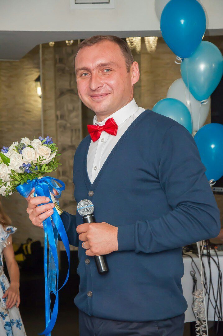 Весь в работе&nbsp;Виктор  : 