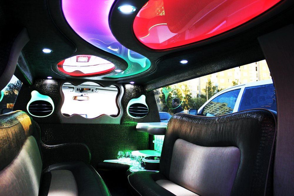 Limousine rental St. Petersburg.&nbsp;АДМИРАЛТЕЙСКИЕ ЛИМУЗИНЫ : 