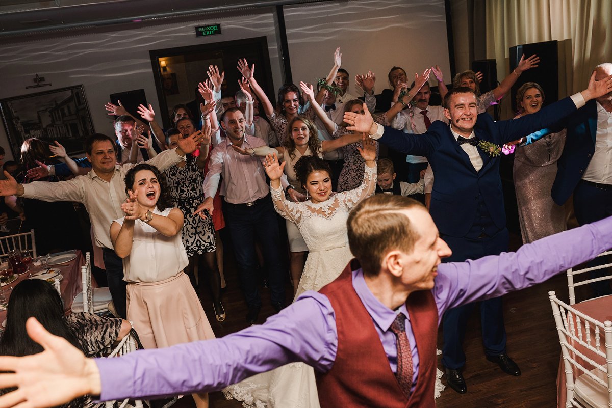 Праздник на фото&nbsp;Ведущий Герасимов Олег : 