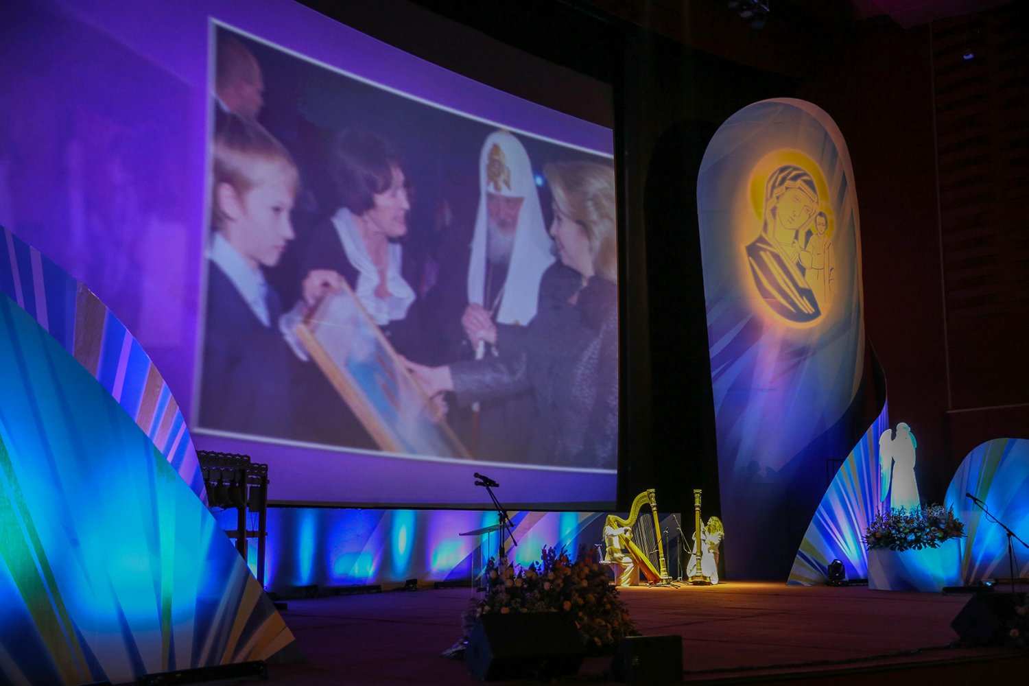 Арфистка и музыканты Арфа Project&nbsp;Арфа Project-арфистка и музыканты : 